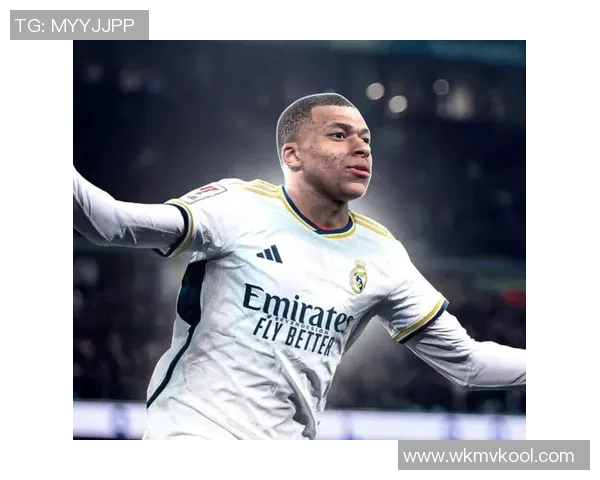 足球历史上那些代表着华丽球风与创造力的经典十号球星解析