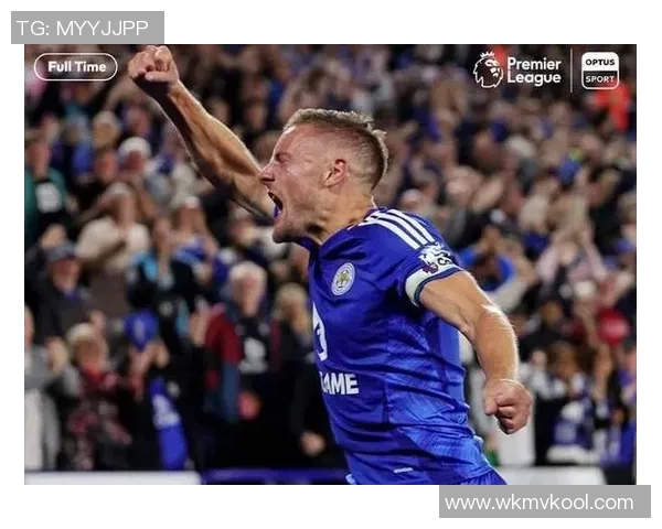 十年未进足球场的传奇球星重返赛场,激起球迷热烈期待 十年未进足球场的传奇球星重返赛场,激起球迷热烈期待