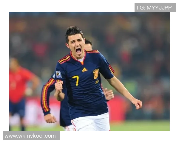 足球巨星卡亚克力荣膺年度最佳球员 领衔新一代足球传奇风采 足球巨星卡亚克力荣膺年度最佳球员 领衔新一代足球传奇风采