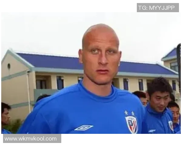 足球史上十大光头球星盘点 这些无发之人的传奇故事与球场辉煌 足球史上十大光头球星盘点 这些无发之人的传奇故事与球场辉煌